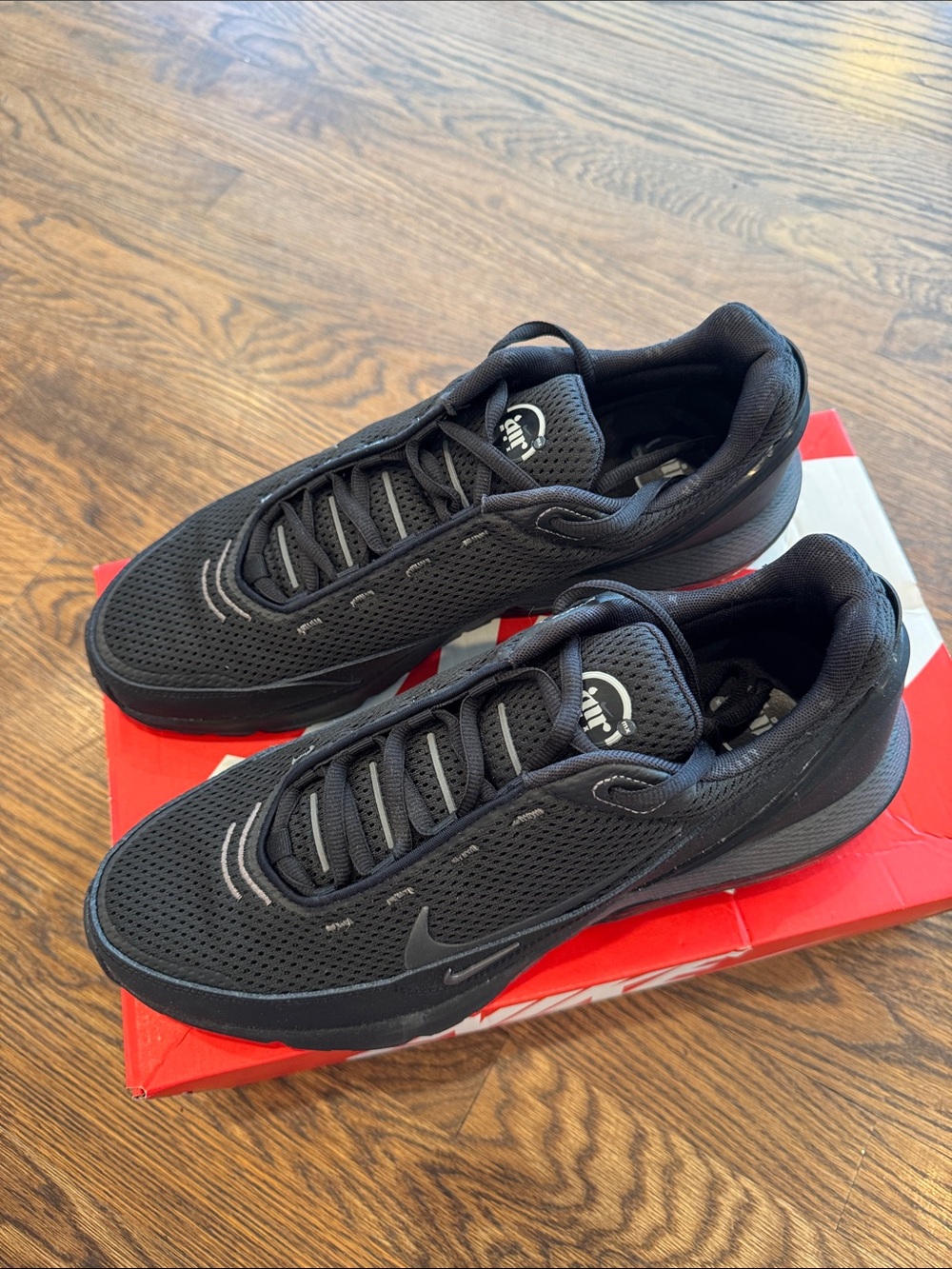 Nike Men’s Air Max Pulse Black Anthracite Sneakers - Picture 5 of 8
